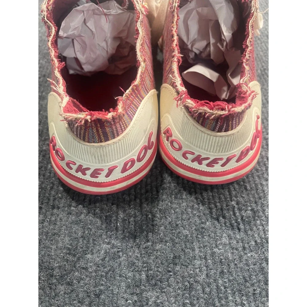 Rocket Dog Jazzin Womens 9 Red Striped Frayed Canvas Low Top Sneakers C317/0519